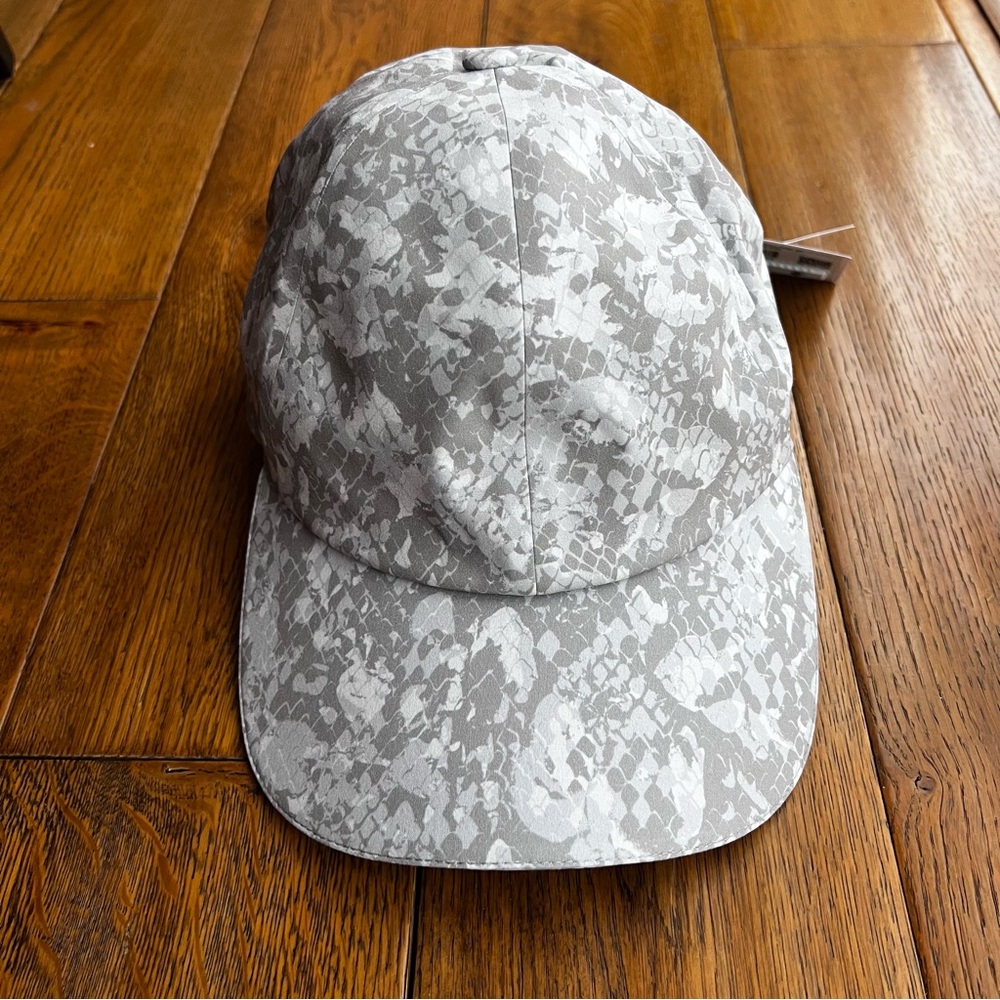 NWT Lululemon Fast and Free Run Hat